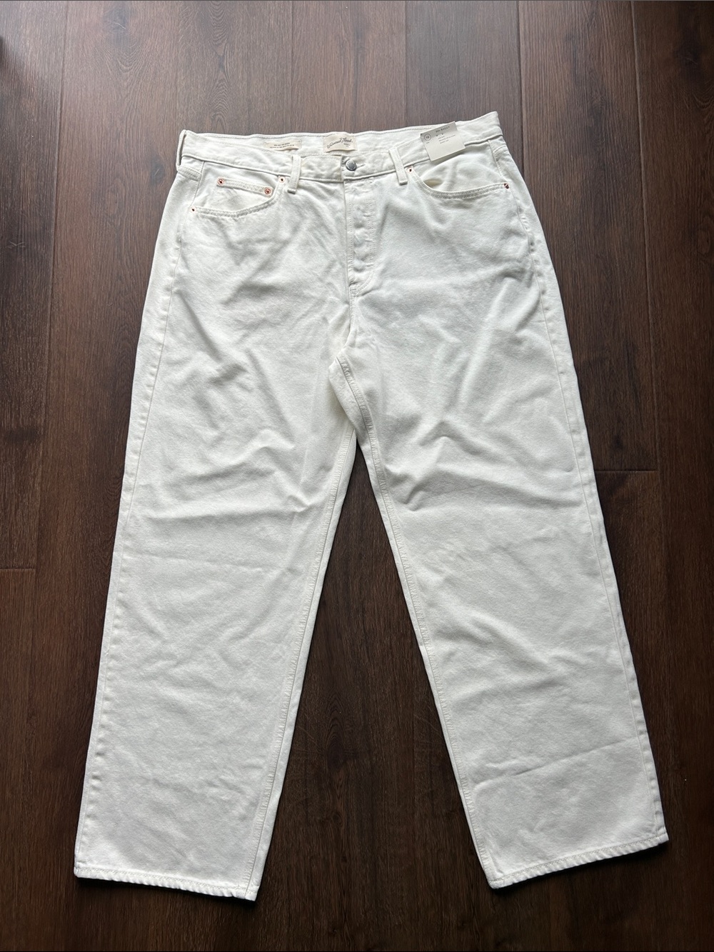 NEW Universal Thread Mid Rise 90's Baggy Denim White Cream | Cream Denim | Plus